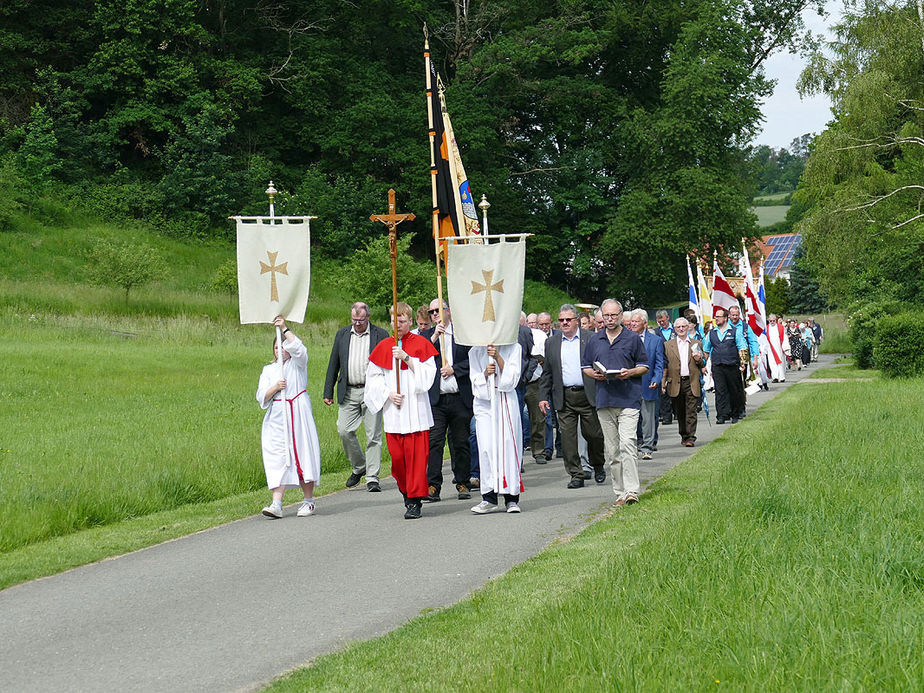 Bittprozession am Pfingstmontag (Foto: Karl-Franz Thiede)